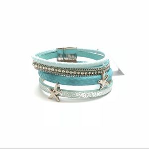 Cute blue beachy bracelet by Barlow